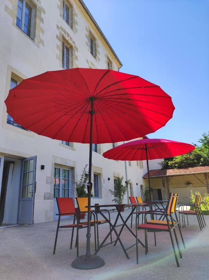 Premiere Pierre Appartement Verdelais Buitenkant foto