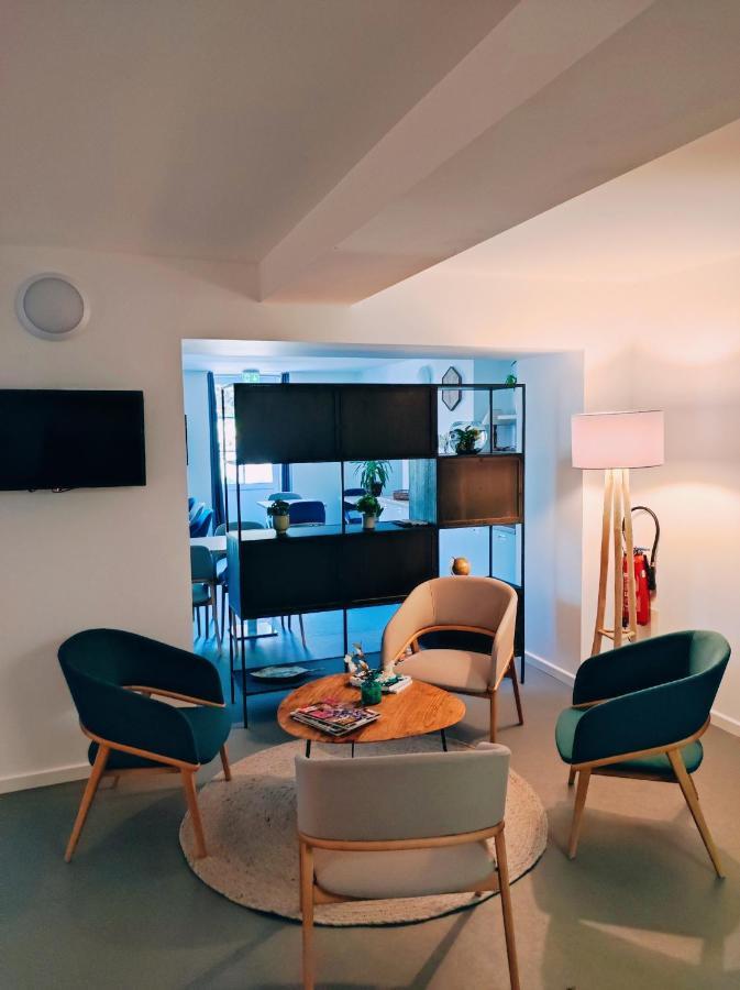 Premiere Pierre Appartement Verdelais Buitenkant foto