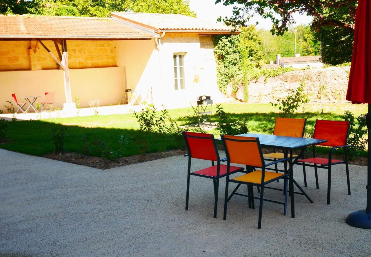 Premiere Pierre Appartement Verdelais Buitenkant foto