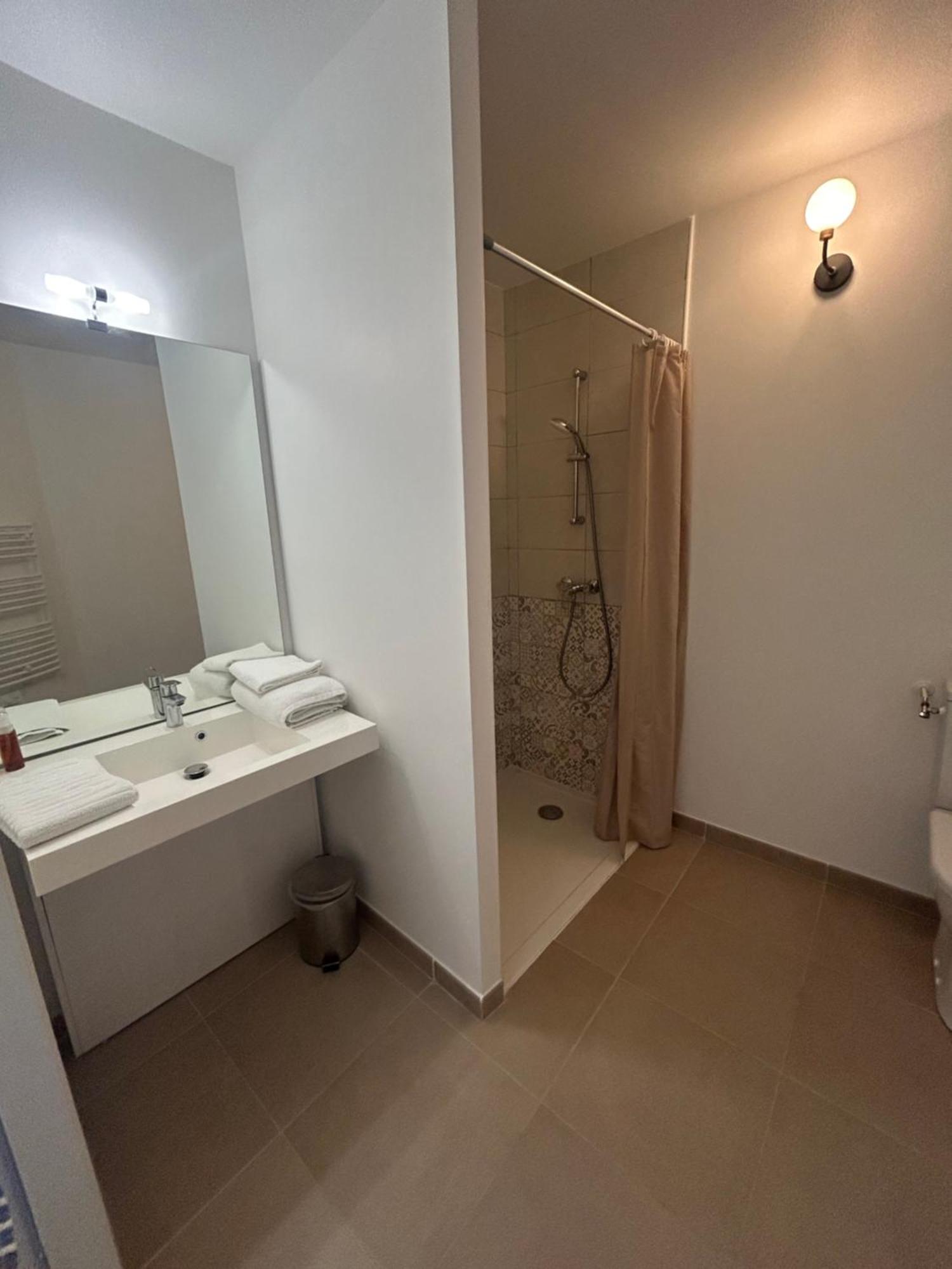 Premiere Pierre Appartement Verdelais Kamer foto