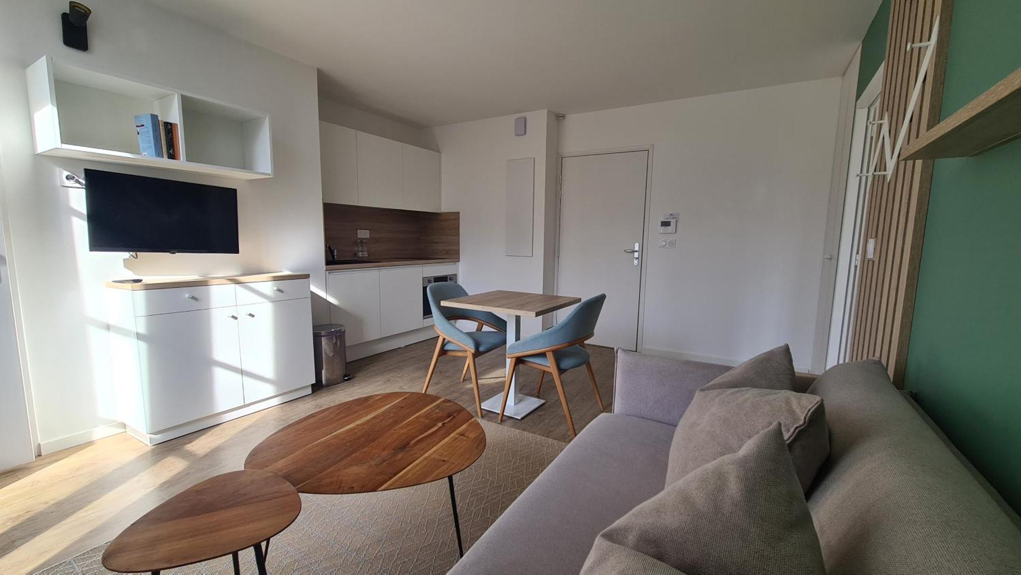 Premiere Pierre Appartement Verdelais Buitenkant foto