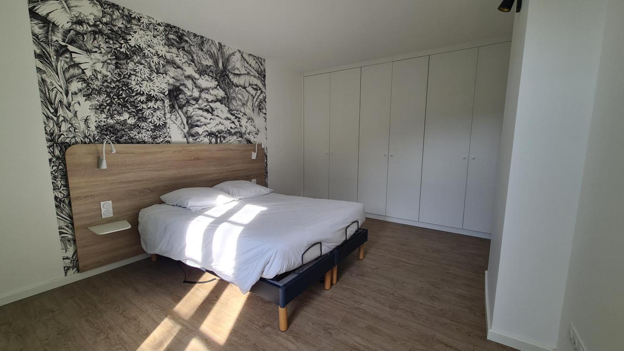 Premiere Pierre Appartement Verdelais Buitenkant foto